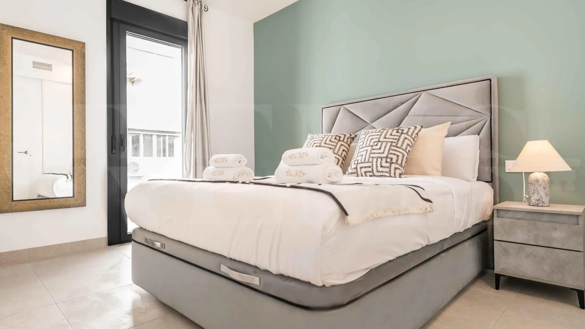 Urban Duplex With Terrace Near The Center By Rems Apartment Malaga Spain